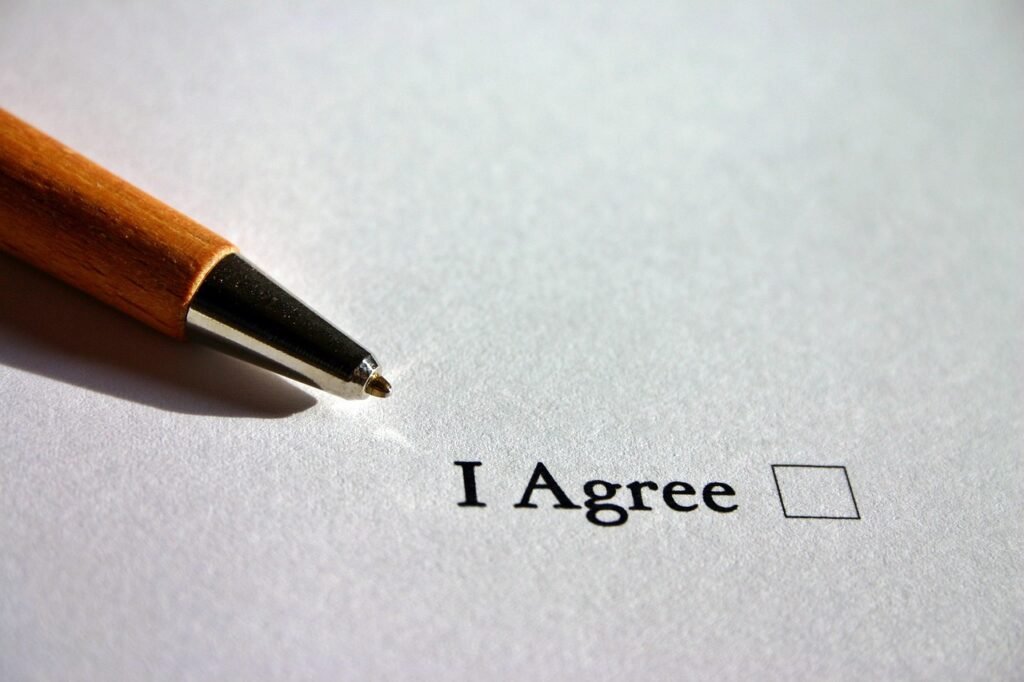 Détections UPI agree, english, consent, contract, agreement, cross, mark with a cross, ballpoint pen, understanding, conclusion, business deal, arrangement, match, pact, form, business, paper, document, pen, agree, agree, consent, consent, contract, contract, contract, contract, contract, agreement, agreement, conclusion, form